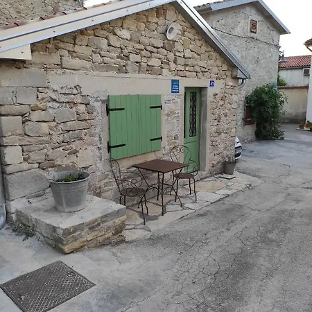 Ferienwohnung Ema Buzet Exterior foto